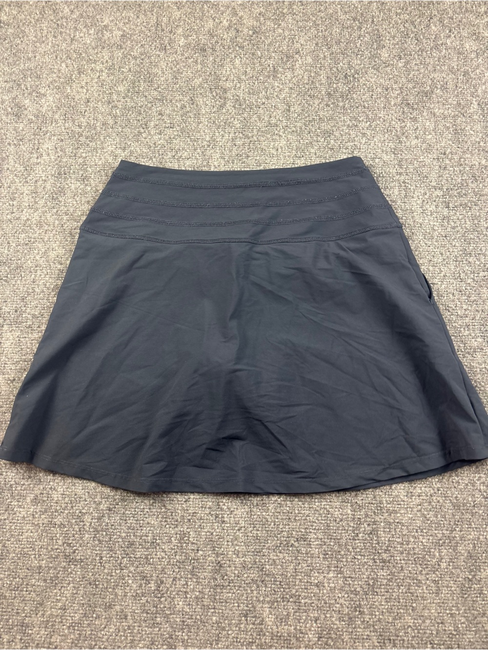 RUBY RIBBON Women’s Navy Blue Skirt w/built in Biker shorts Size: Small - Picture 2 of 8